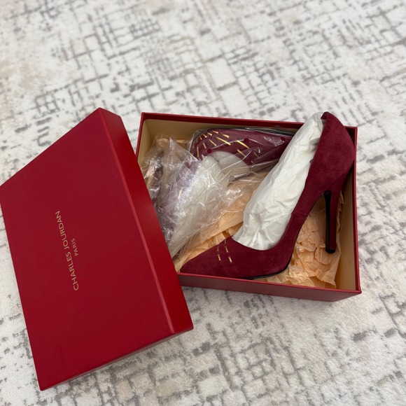 Charles Jourdan Suede Red Gold 5" Heel Pointed Toe Pumps Leather Sole Sz 9M - Picture 3 of 6